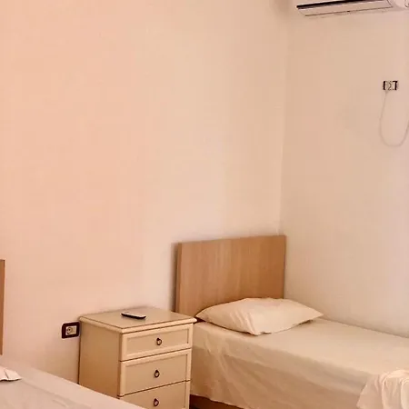 Viluni Hotell *